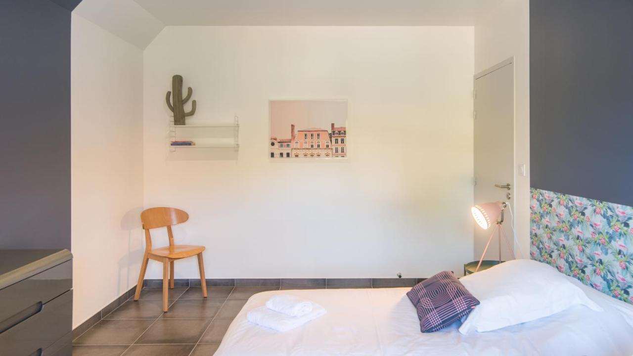 Plein Sud Avec Jacuzzi Privatif Et Parking Prive Leilighet Sarlat-la-Canéda Eksteriør bilde